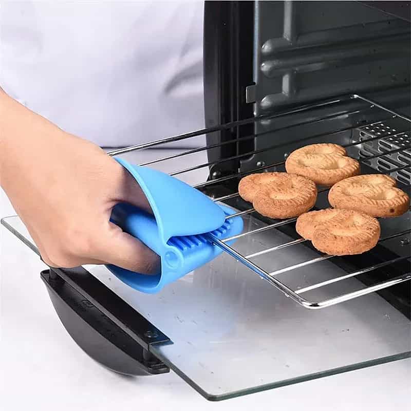 Silicone Heat-Resistant Kitchen Gloves Clip & Oven Mitt